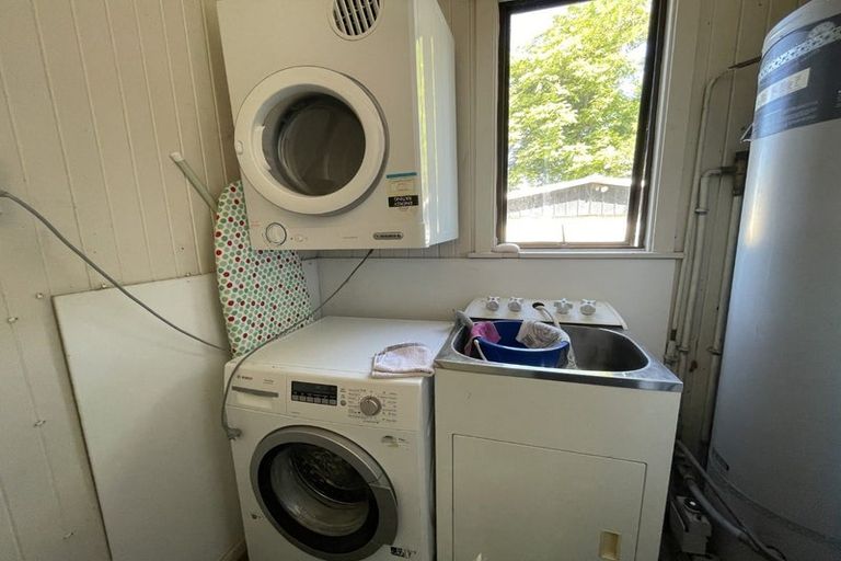 Photo of property in 1107 Caroline Road, Mayfair, Hastings, 4122