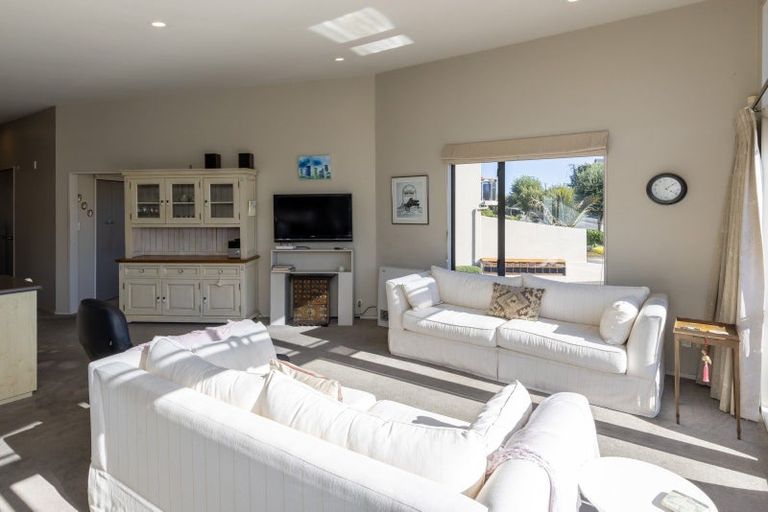 Photo of property in 338c Rosetta Road, Raumati Beach, Paraparaumu, 5032