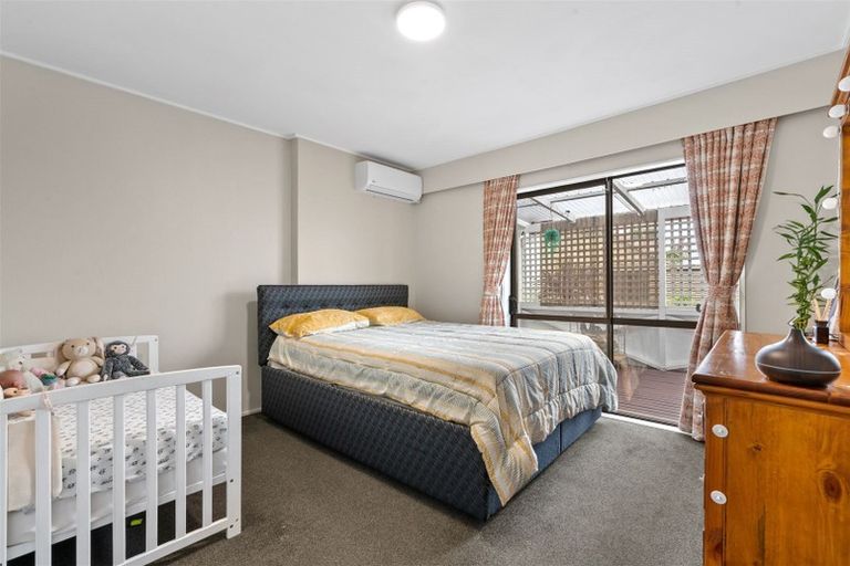 Photo of property in 2/37 Hillside Road, Papatoetoe, Auckland, 2025