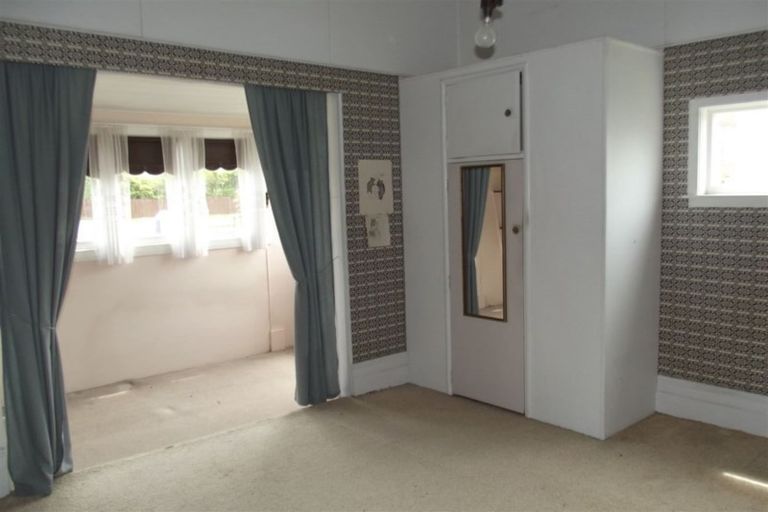 Photo of property in 17 Herbert Street, Waimate, 7924