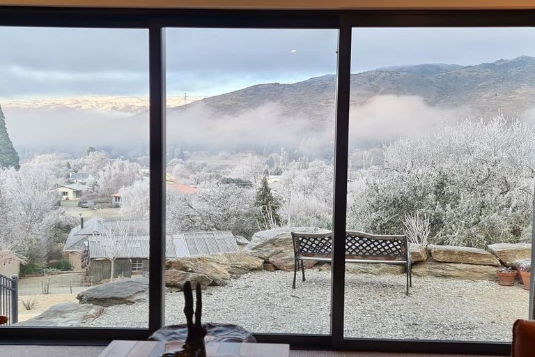 Photo of property in 30 Naylor Street, Clyde, 9330