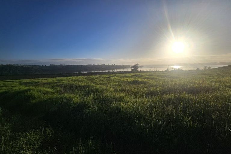 Photo of property in 47 Matahehe Lane, Tinopai, 0593