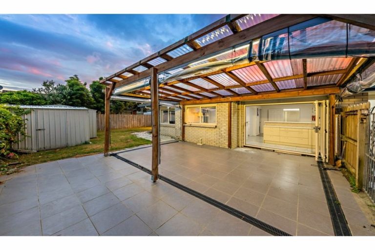 Photo of property in 31 Muirfield Street, Wattle Downs, Auckland, 2103