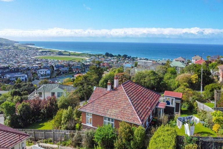 Photo of property in 56 Middleton Road, Kew, Dunedin, 9012