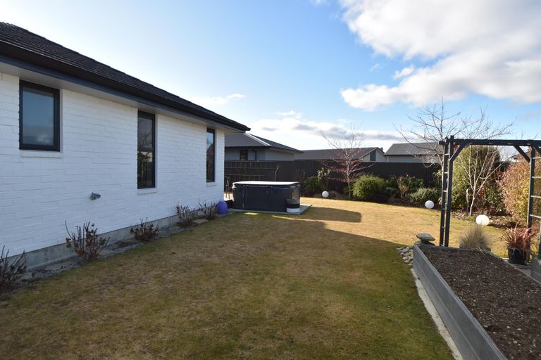Photo of property in 11 Lakeland Avenue, Twizel, 7901