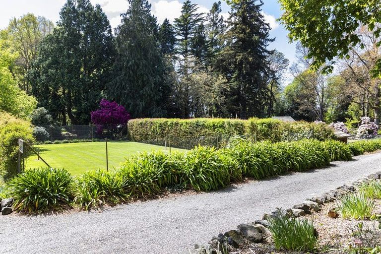 Photo of property in Racecourse Hill Homestead, 3979 West Coast Road, Darfield, 7571