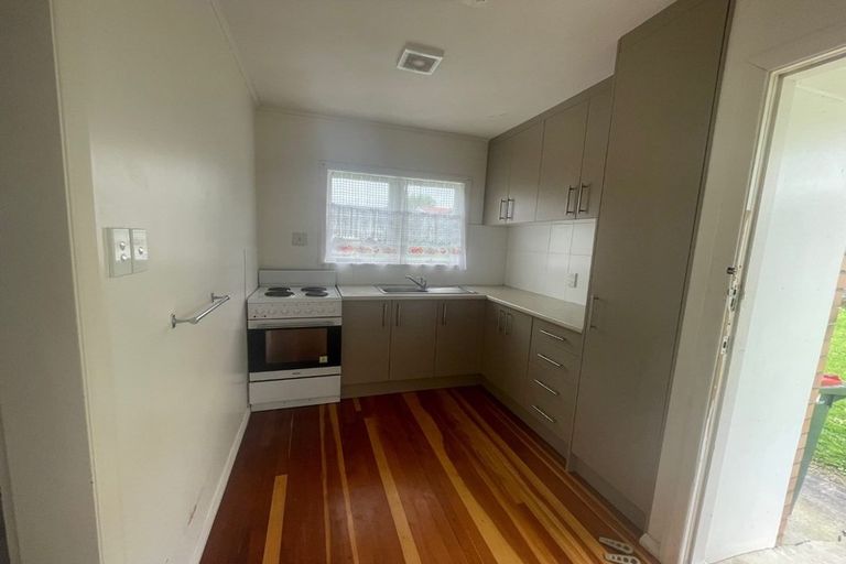 Photo of property in 2/212 Shirley Road, Papatoetoe, Auckland, 2025