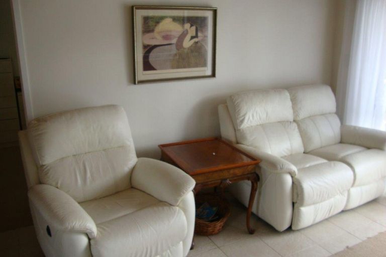 Photo of property in 1a Te Haumi Drive, Paihia, 0200