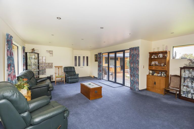 Photo of property in 2 Berkley Place, Oamaru North, Oamaru, 9400