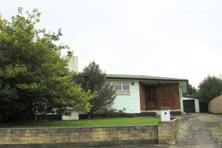 Photo of property in 8 Pryde Place, Feilding, 4702