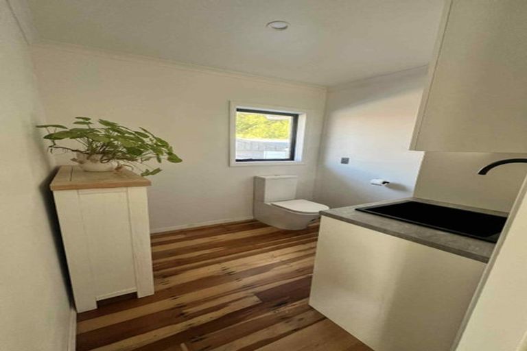 Photo of property in 58 Berkley Avenue, Hillcrest, Hamilton, 3216