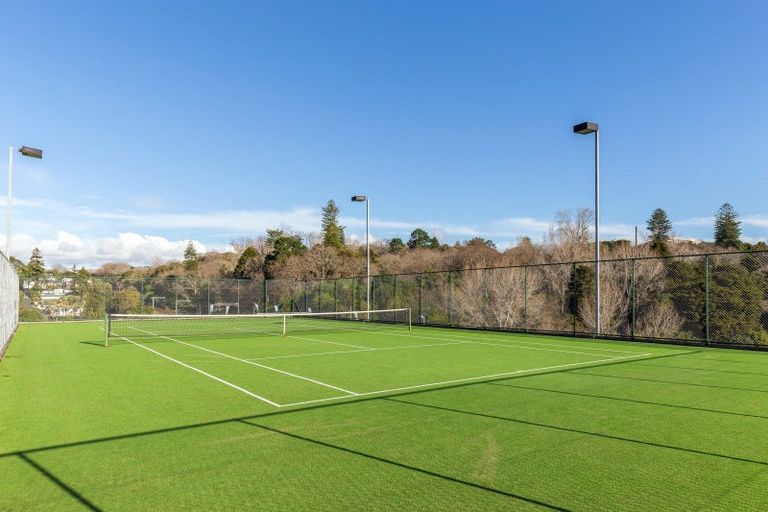 Photo of property in Dakota Buildings, 2c/3 Cheshire Street, Parnell, Auckland, 1052