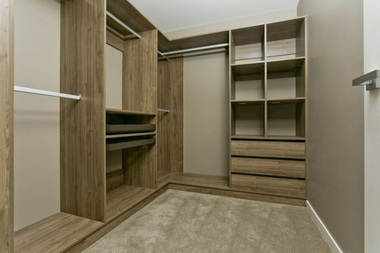 Photo of property in 4 Tawatawa Street, Long Bay, Auckland, 0630