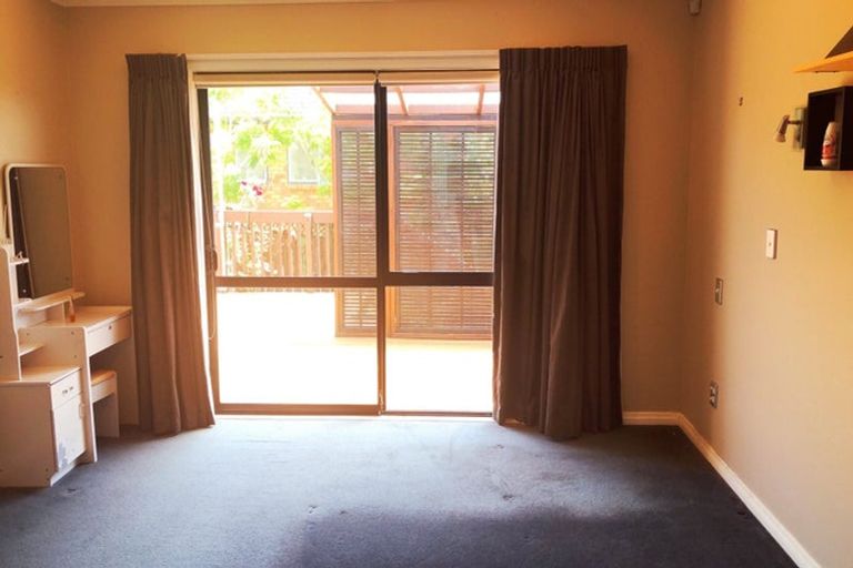 Photo of property in 29 Cottesmore Place, Huntington Park, Auckland, 2013