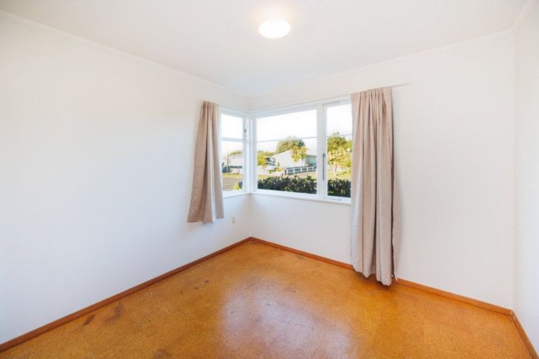 Photo of property in 26 Stephens Crescent, Highbury, Palmerston North, 4412