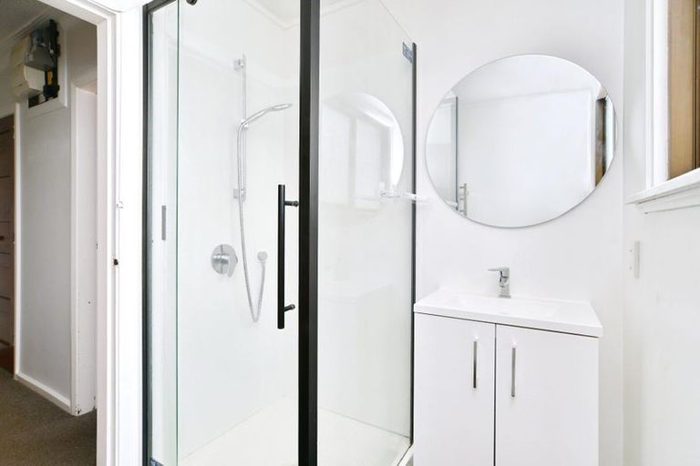 Photo of property in 6 Finlay Place, Woolston, Christchurch, 8023