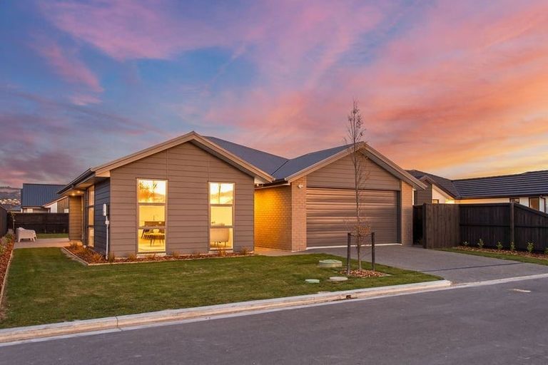 Photo of property in 5 Summerleas Lane, Halswell, Christchurch, 8025