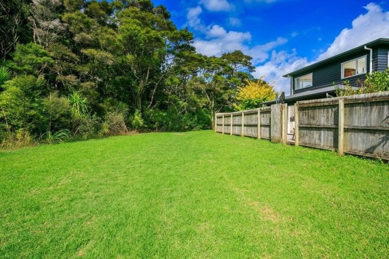 Photo of property in 74a Eskdale Road, Birkdale, Auckland, 0626