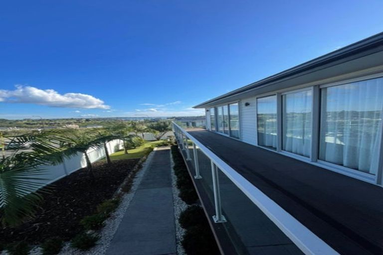 Photo of property in 152 Ninth View Avenue, Beachlands, Auckland, 2018