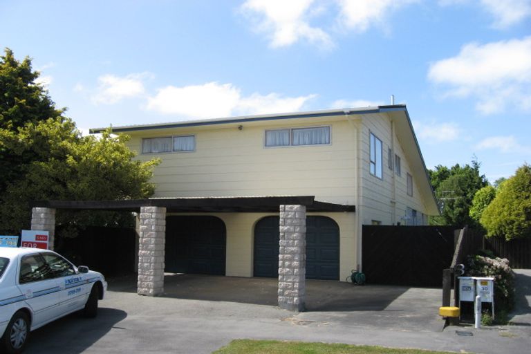 Photo of property in 31 Wyatt Place, Russley, Christchurch, 8042