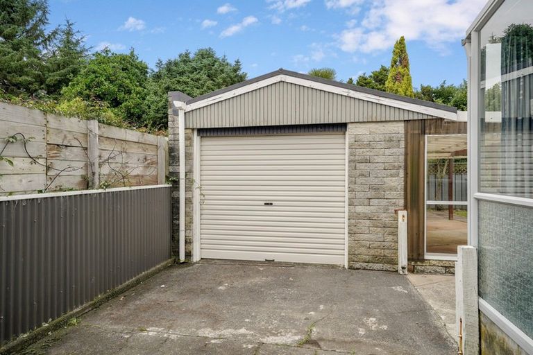 Photo of property in 37 Strathmore Avenue, Levin, 5510