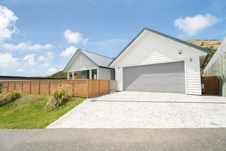 Photo of property in 57 Red Beech Avenue, Woodridge, Wellington, 6037