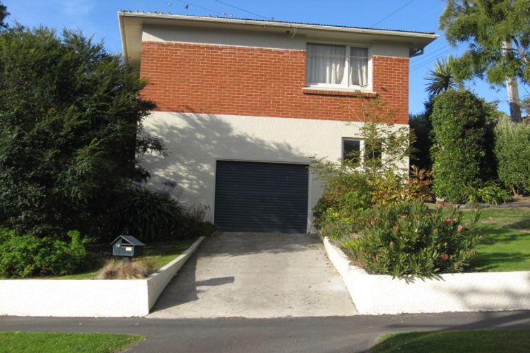 Photo of property in 89 Easther Crescent, Kew, Dunedin, 9012