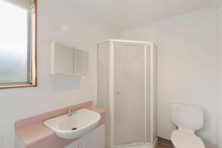 Photo of property in 14b Realm Drive, Paraparaumu, 5032