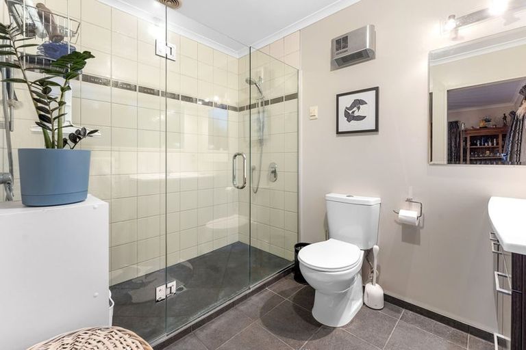 Photo of property in 21 Campion Road, Waikanae Beach, Waikanae, 5036