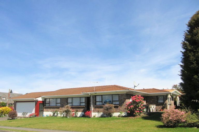 Photo of property in 2 Perkins Street, Pukehangi, Rotorua, 3015