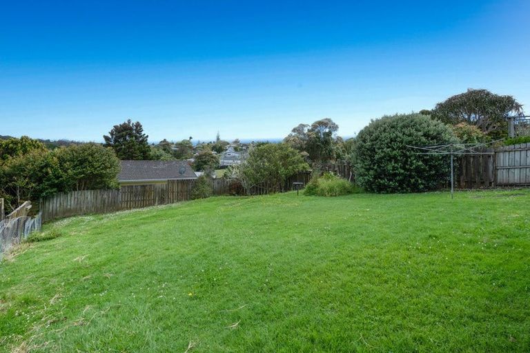 Photo of property in 20 Terra Nova Street, Glen Eden, Auckland, 0602