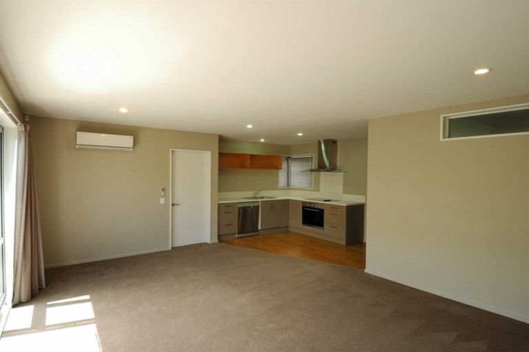 Photo of property in 3/18 Goldsmith Place, Waltham, Christchurch, 8023