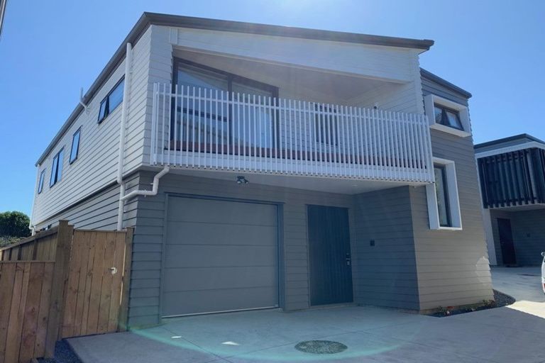 Photo of property in 56b Jandell Crescent, Bucklands Beach, Auckland, 2014
