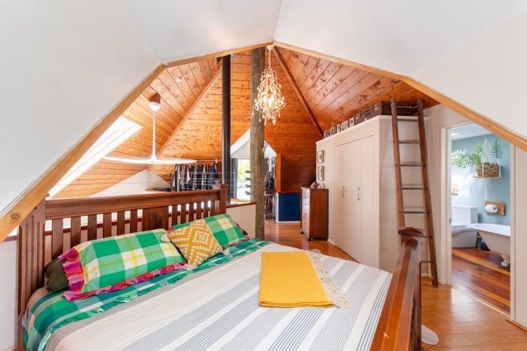 Photo of property in 162 Moonshine Hill Road, Riverstone Terraces, Upper Hutt, 5371