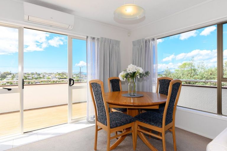 Photo of property in 1/26 Quebec Road, Milford, Auckland, 0620