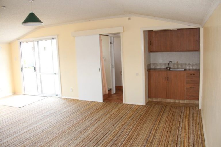 Photo of property in 22 Park Road, West End, Palmerston North, 4412