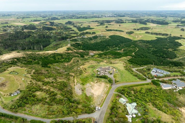 Photo of property in 311 Ngahere Park Road, Turitea, Palmerston North, 4472