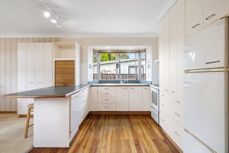 Photo of property in 9 Bunnythorpe Road, Papakura, 2110
