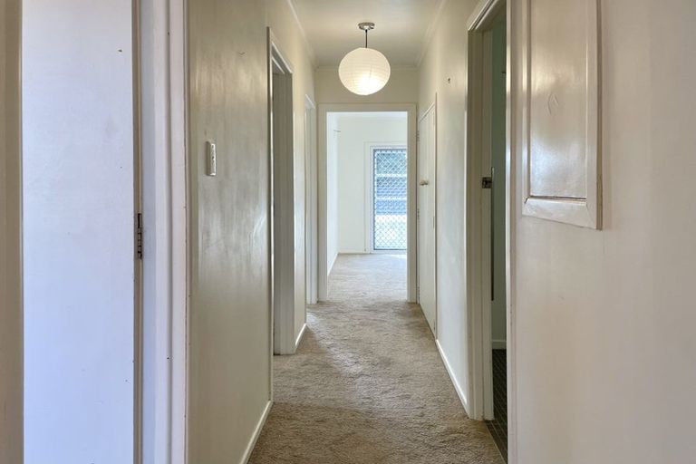 Photo of property in 2/17 Spencer Terrace, Hauraki, Auckland, 0622