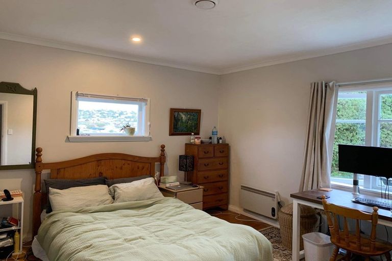 Photo of property in 52 Chamberlain Road, Karori, Wellington, 6012