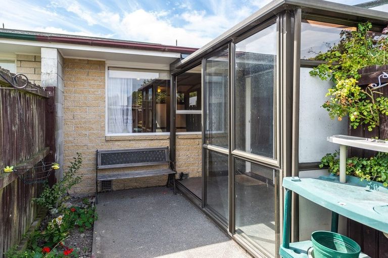 Photo of property in 2/50 Cranford Street, St Albans, Christchurch, 8014