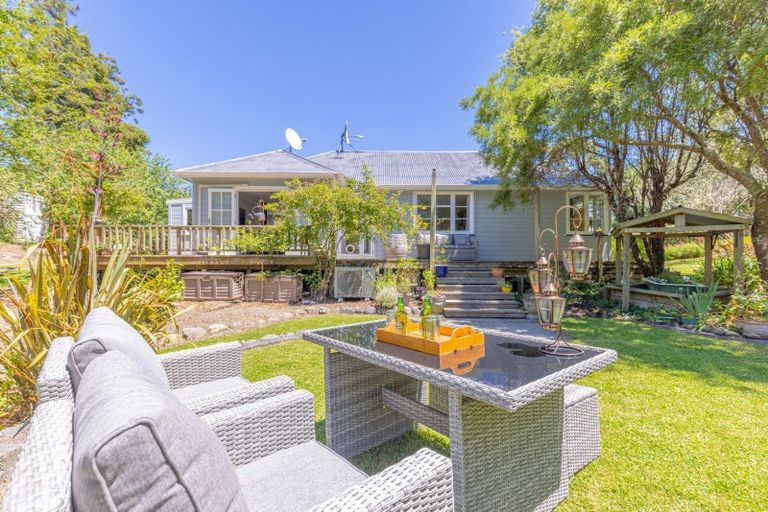 Photo of property in 2096 Masterton Stronvar Road, Stronvar, Masterton, 5890