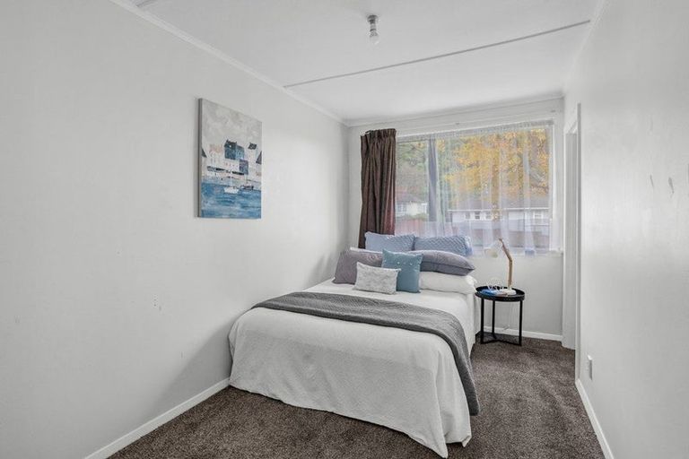 Photo of property in 6 Boyd Grove, Naenae, Lower Hutt, 5011