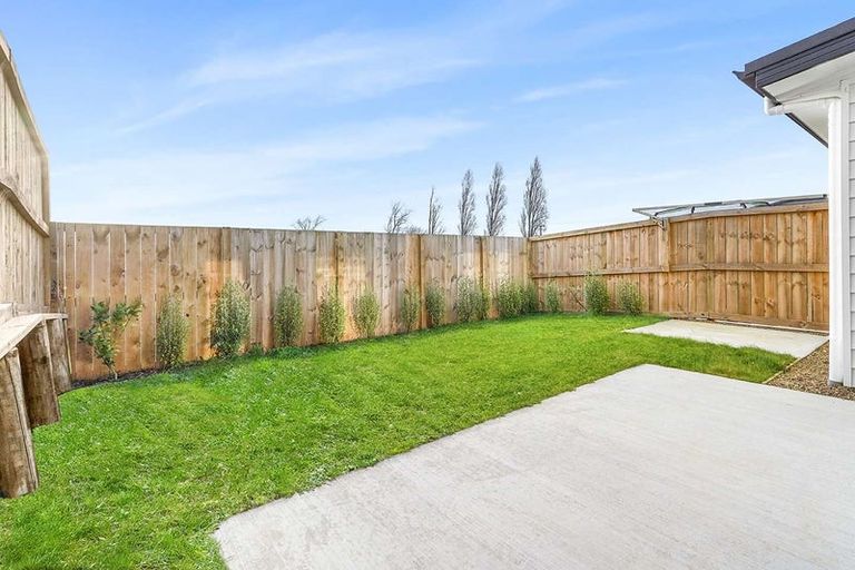 Photo of property in 45 Waruhia Crescent, Rototuna North, 3281