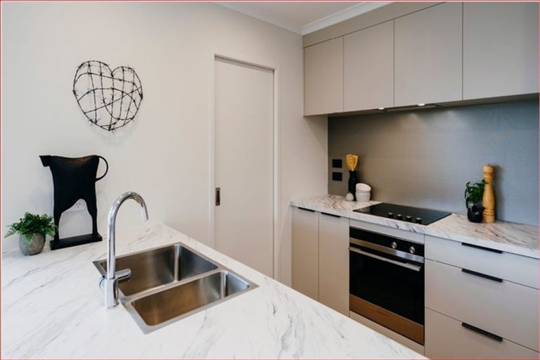 Photo of property in 10 Karearea Drive, Coastlands, Whakatane, 3120