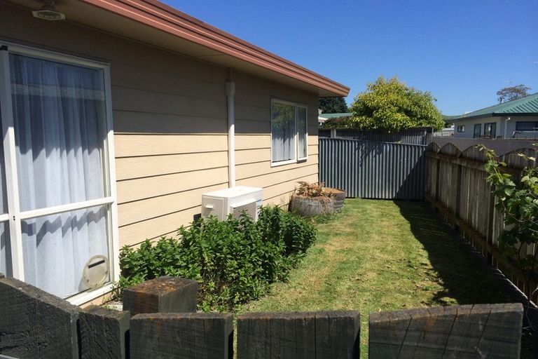 Photo of property in 1 Rimu Place, Taradale, Napier, 4112