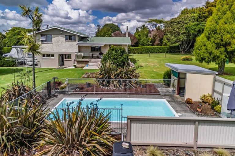 Photo of property in 10 Kendall Road, Kerikeri, 0230