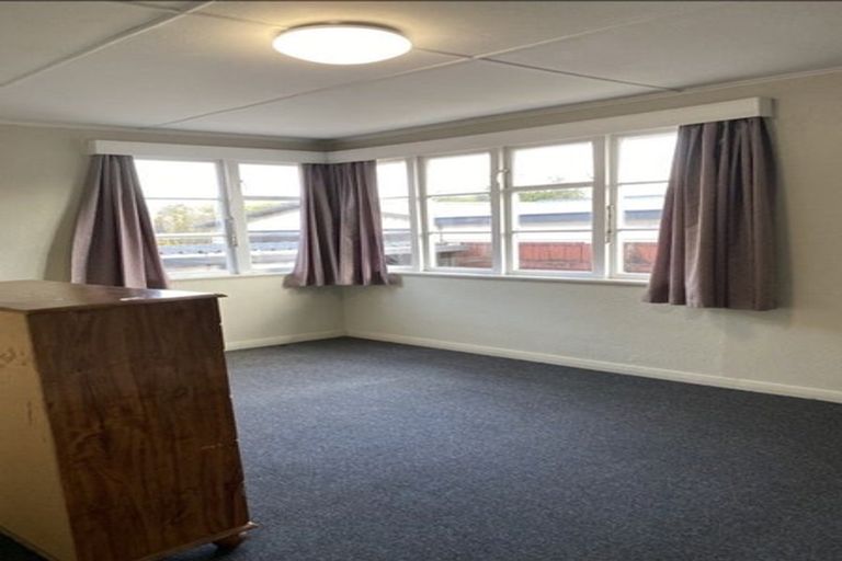 Photo of property in 60 Godley Street, Waiwhetu, Lower Hutt, 5010