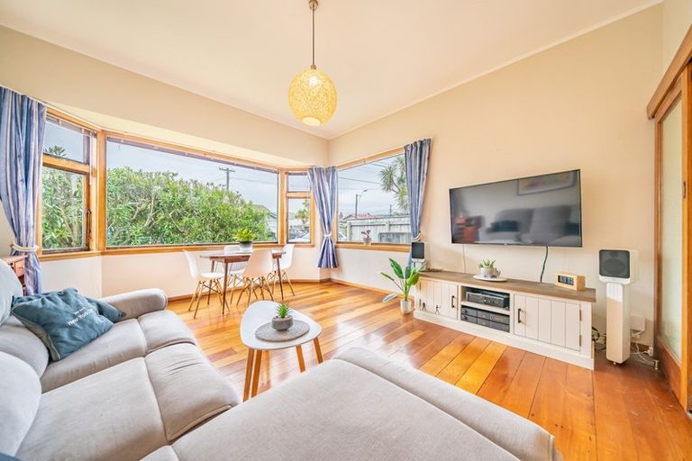 Photo of property in 24 Jessie Street, Petone, Lower Hutt, 5012