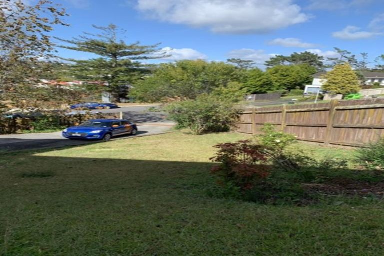 Photo of property in 7 Mcquoid Place, Glenfield, Auckland, 0629